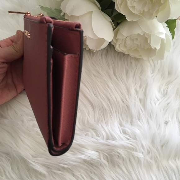 Last one✨Michael Kors jet set wallet Wristlet - Picture 8 of 8